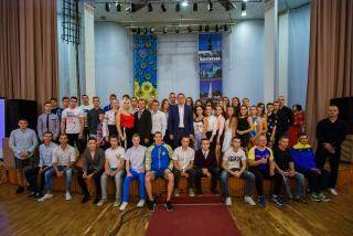 У Кам`янському відзначили високі досягнення міських спортсменів